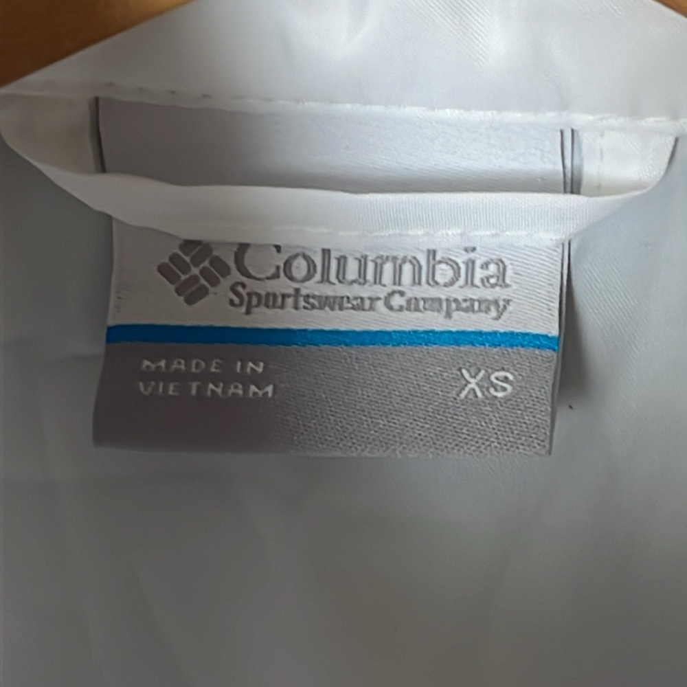 Columbia windbreaker - Picture 12 of 16